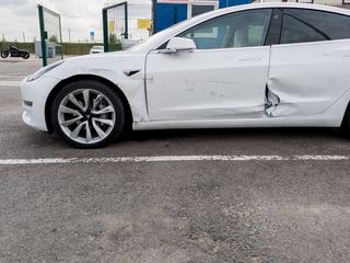 thumbnail - Tesla Doors